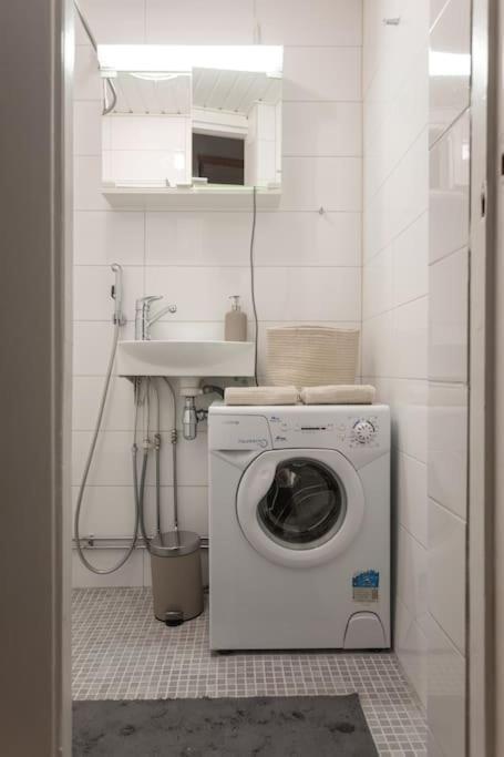 Ferienwohnung Kodikas Huoneisto Helsingin Keskustassa Helsinki Exterior foto